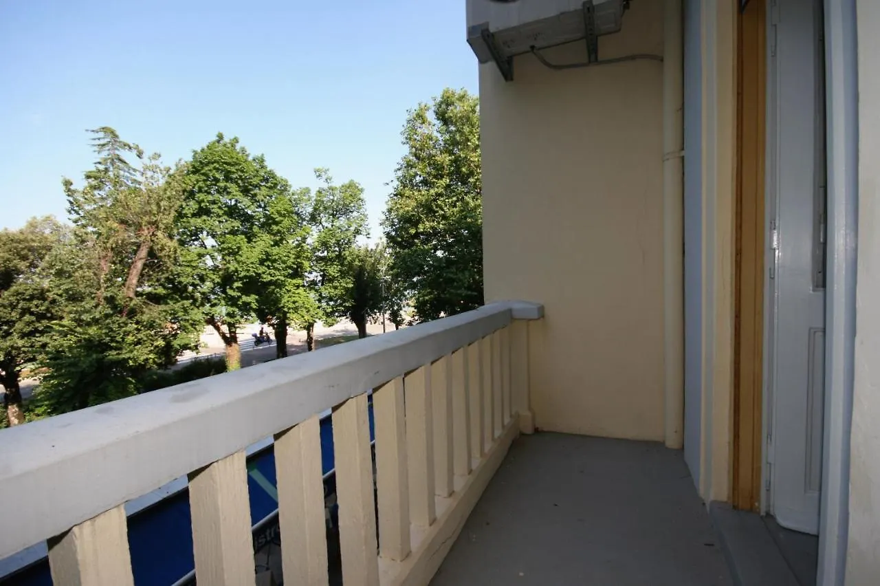 Apartments By The Sea Crikvenica - 5563